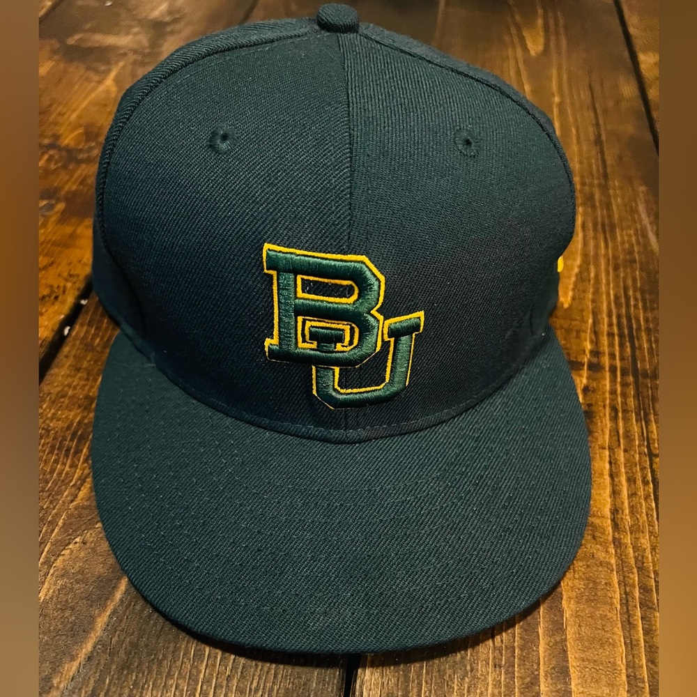 New Era 59fifty NCAA Baylor University Bears Green Gold Fitted Hat 7 1/4
